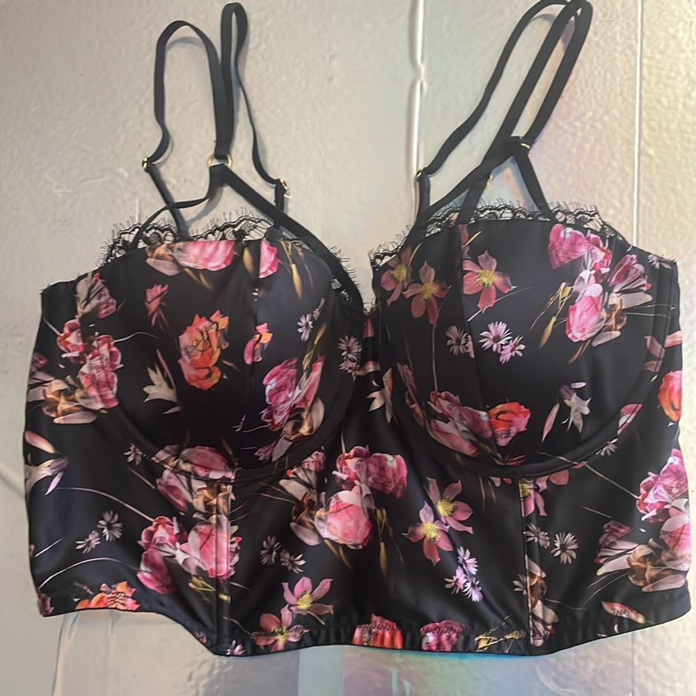 Victoria Secret Floral Bustier - Picture 3 of 6